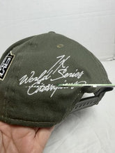 Charger l'image dans la galerie, Vintage New Era Los Angeles Dodgers 1981 & 1988 World Series Commemorative Green Cap