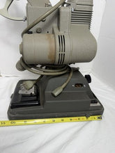 Charger l'image dans la galerie, Vintage 1950s DeJur 8mm Home Movie Projector Model 1000 — AS-IS, Not Tested
