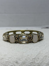 Charger l'image dans la galerie, Heidi Daus "Grand Slam" Crystal Deco Bracelet in a pink — Pink Crystal