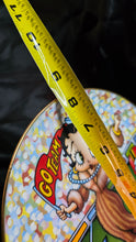 Charger l'image dans la galerie, Danbury Mint Betty Boop Homecoming Queen Limited Edition Collector Plate - 1994 America's Sweetheart Series