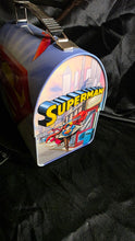 将图片加载到图库查看器,Vandor Superman DC Comics Metal Lunch Box Retro Superhero Tote Tin