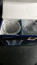 Load image into Gallery viewer, Cristal d’Arques “Chesnay” Lead Crystal Pair with Original Box
