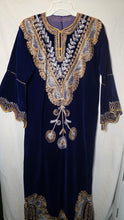 गैलरी व्यूवर में इमेज लोड करें, Hand-Embroidered Navy Velvet Kaftan Dress with Gold & Silver Threadwork, Long Formal Evening Gown
