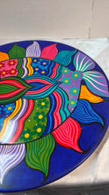 गैलरी व्यूवर में इमेज लोड करें, Signed Agustin Vargas Mexican Folk Art Fish Wall Piece – Hand-Painted Lacquered Wood Wall Plate