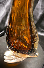 गैलरी व्यूवर में इमेज लोड करें, Murano-Style Hand-Blown Amber Art Glass Duck Figurine with Bullicante Detail