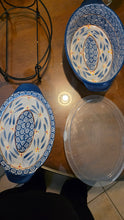 Load image into Gallery viewer, Temp-tations Old World Blue 2 Qt Oval Baker w/ Lid & Wire Rack – By Tara