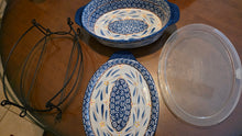 Load image into Gallery viewer, Temp-tations Old World Blue 2.5 Qt Oval Baker w/ Lid & Wire Rack – By Tara