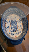 Load image into Gallery viewer, Temp-tations Old World Blue 2.5 Qt Oval Baker w/ Lid & Wire Rack – By Tara