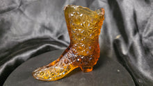 将图片加载到图库查看器,Vintage Fenton Amber Glass Boot Daisy & Button Victorian Style Collectible