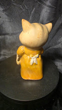 将图片加载到图库查看器,Vintage Mid-Century Anthropomorphic Cat Maid Figurine with Basket