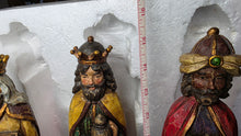 将图片加载到图库查看器,Three Kings Nativity Figurines Set Faux Wood Finish Christmas Wise Men Trio