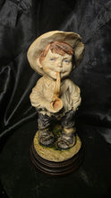 将图片加载到图库查看器,Vintage Italian Boy with Pipe Figurine Gulliver Style Sculpture