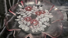 Cargar imagen en el visor de la galería, Vintage Mikasa Rosella Crystal Floral Serving Plate Scalloped Pink