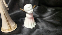 将图片加载到图库查看器,Vintage Porcelain Angel Bell & Cherub Figurine Gold Trim Set Lot
