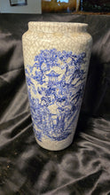 将图片加载到图库查看器,Vintage Chinoiserie Blue & White Crackle Glaze Vase Scenic Landscape Motif