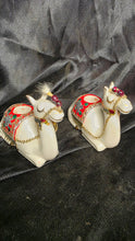 Load image into Gallery viewer, Rare Pair 1960 Holt Howard Christmas Camel Candle Holders Japan #6416 MCM