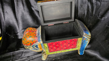 Cargar imagen en el visor de la galería, Hand Painted Rajasthani Wooden Elephant Jewelry Trinket Box
