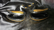 Charger l'image dans la galerie, Vintage Hand Carved Black & Gold Lacquerware Duck Trinket Boxes Pair