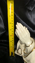 Charger l'image dans la galerie, Bradford Exchange "Praying Hands" Expressions of Faith Porcelain Candle & Prayer Card Holder 2002
