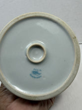 将图片加载到图库查看器,Antique T.S. Nippon Hand-Painted Bamboo Porcelain Covered Sugar Bowl Japan