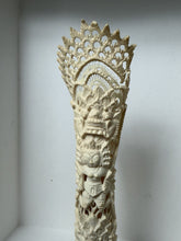 Charger l'image dans la galerie, Intricately Carved Balinese Guardian Tower Sculpture Ivory-Tone Folk Art