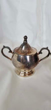Load image into Gallery viewer, Vintage Oneida Silversmith Sugar and Creamer Set