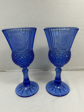 Load image into Gallery viewer, Vintage 1976 Avon Fostoria Cobalt Blue George Martha Washington Goblets Pair