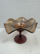 Charger l'image dans la galerie, Antique Fenton Blackberry Bramble Amethyst Carnival Glass Ruffled Compote