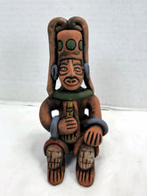将图片加载到图库查看器,Vintage Hand-Painted Mexican Folk Art Terracotta Mayan Figure Handmade Mexico