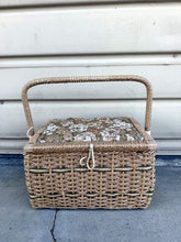 Cargar imagen en el visor de la galería, Vintage Wicker Sewing Basket with Floral Tapestry Cushion Lid & Handle