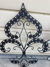Cargar imagen en el visor de la galería, Large Wrought Iron Fleur-de-Lis Wall Art Set - alternate angle