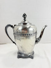 Charger l'image dans la galerie, Antique Silverplated Footed Teapot Victorian Style Hinged Lid USA Post-1940