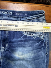 Charger l'image dans la galerie, Grace In LA Easy Fit Embroidered Bootcut Jeans Medium Wash Size 34