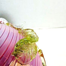 गैलरी व्यूवर में इमेज लोड करें, Antique 1890s Harrach Bohemian Uranium Glass Pink Swirl Flower Vase 4 Inch