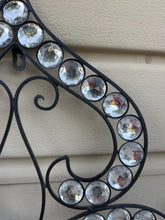 Cargar imagen en el visor de la galería, Large Wrought Iron Fleur-de-Lis Wall Art Set - detail view