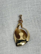 Cargar imagen en el visor de la galería, Vintage 14K Yellow Gold Tiger Eye Teardrop Pendant Estate Jewelry Charm