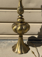 Load image into Gallery viewer, Vintage 1950s Rembrandt Masterpiece Brass Globe Table Lamp Hollywood Regency