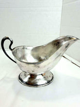 将图片加载到图库查看器,Vintage Silverplate Footed Gravy Boat American Classic Victorian Curved Handle