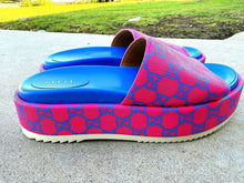 Cargar imagen en el visor de la galería, Gucci GG Supreme Pink Platform Slide Sandals Women Size 40.5 734913 Italy