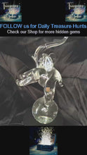 Load and play video in Gallery viewer, Vintage Licio Zanetti Murano Art Glass Elephant Sculpture - 16" Italian Clear Glass Figurine with Controlled Bubbles
