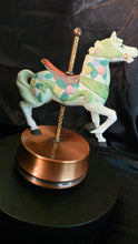 将图片加载到图库查看器,Aldon Fine Porcelain Carousel Horse Music Box – 1985 Floral Pastel Collectible