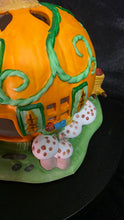 将图片加载到图库查看器,PartyLite “Pumpkin Patch Cottage” Ceramic Tealight Holder – Retired Collectible Autumn Pumpkin House with Original Box