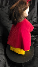 Load image into Gallery viewer, Snow White Storybook Doll | Vintage 1980s Effanbee Disney 11" Vinyl Collector Princess Doll