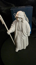将图片加载到图库查看器,1981 Avon Exclusive Nativity Figurine – The Shepherd with Staff