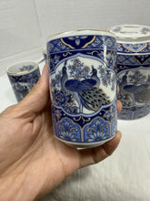 गैलरी व्यूवर में इमेज लोड करें, Imperial Peacock Tea Set by Arnart Imports Japan (1983) – Teapot with 4 Matching Tea Cups