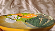Cargar imagen en el visor de la galería, Collector Plate Los Angeles Citrus Orange