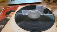 Load image into Gallery viewer, The Andrews Sisters Capitol Records 790