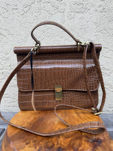 Cargar imagen en el visor de la galería, Assots London Genuine Leather Croc Embossed Satchel Handbag Tan Brown Crossbody
