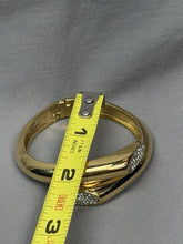 Charger l'image dans la galerie, Vintage Trifari Signed Gold-Tone Rhinestone Cuff Bracelet | Made in USA
