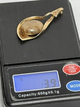 Load image into Gallery viewer, Vintage 14K Yellow Gold Tiger's Eye Teardrop Pendant — Signed American Fine Jewelry
